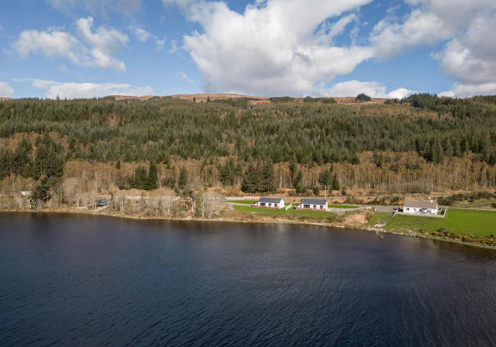 Shoreland Lodges - Cherry Lodge Fort Augustus Exterior photo